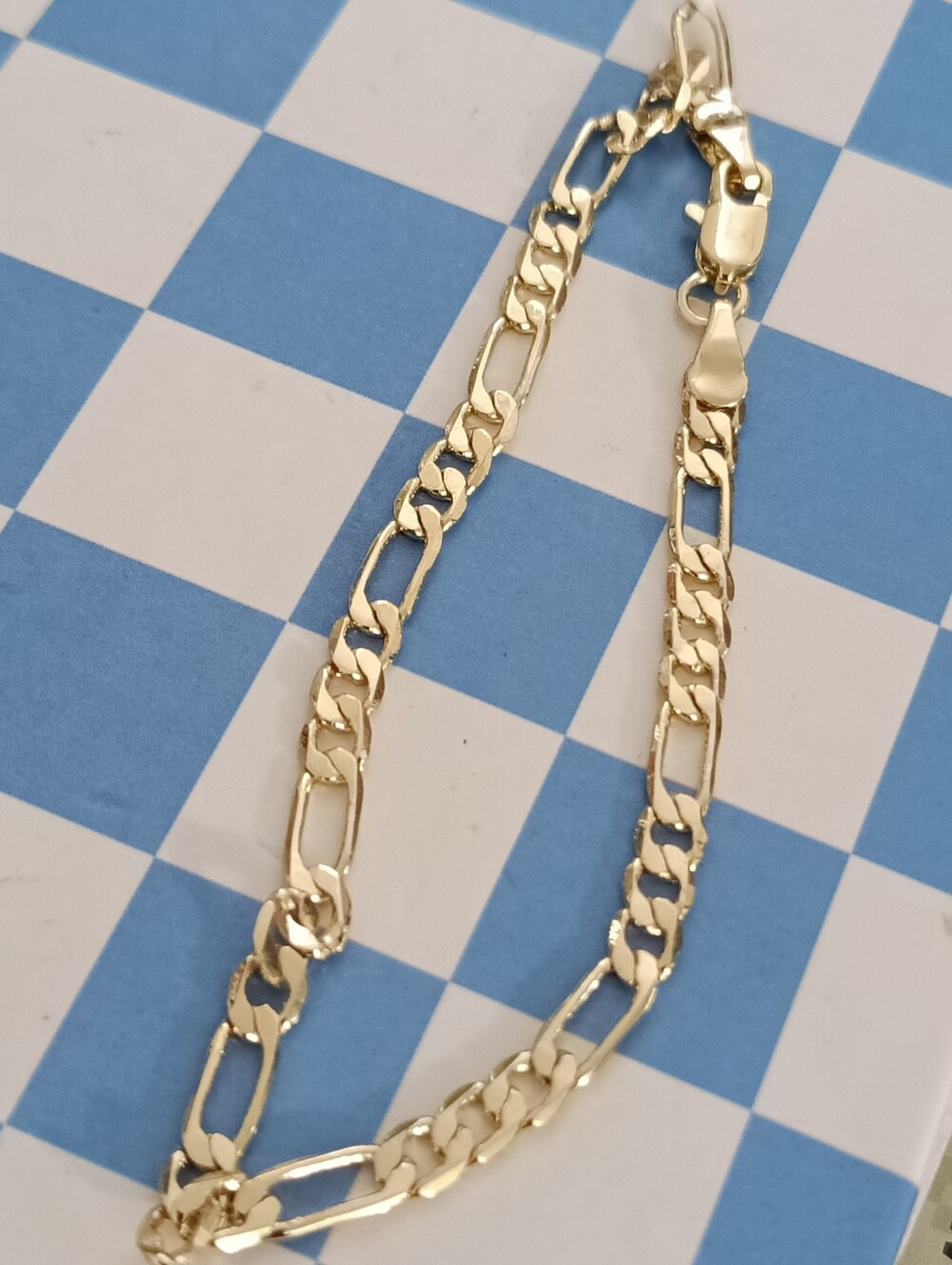 Gold Figaro Chain Bracelet - Elegant Women's Jewelry - Picture 5 of 5